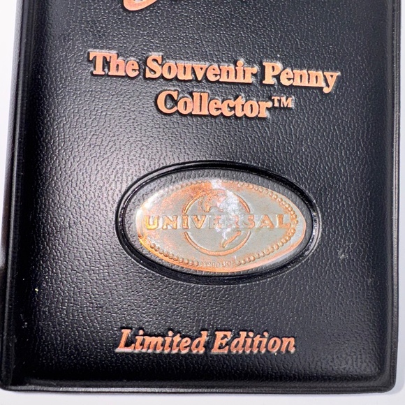 Universal Studios The Souvenir Pressed Penny Collector Booklet Limited Edition - Picture 12 of 15